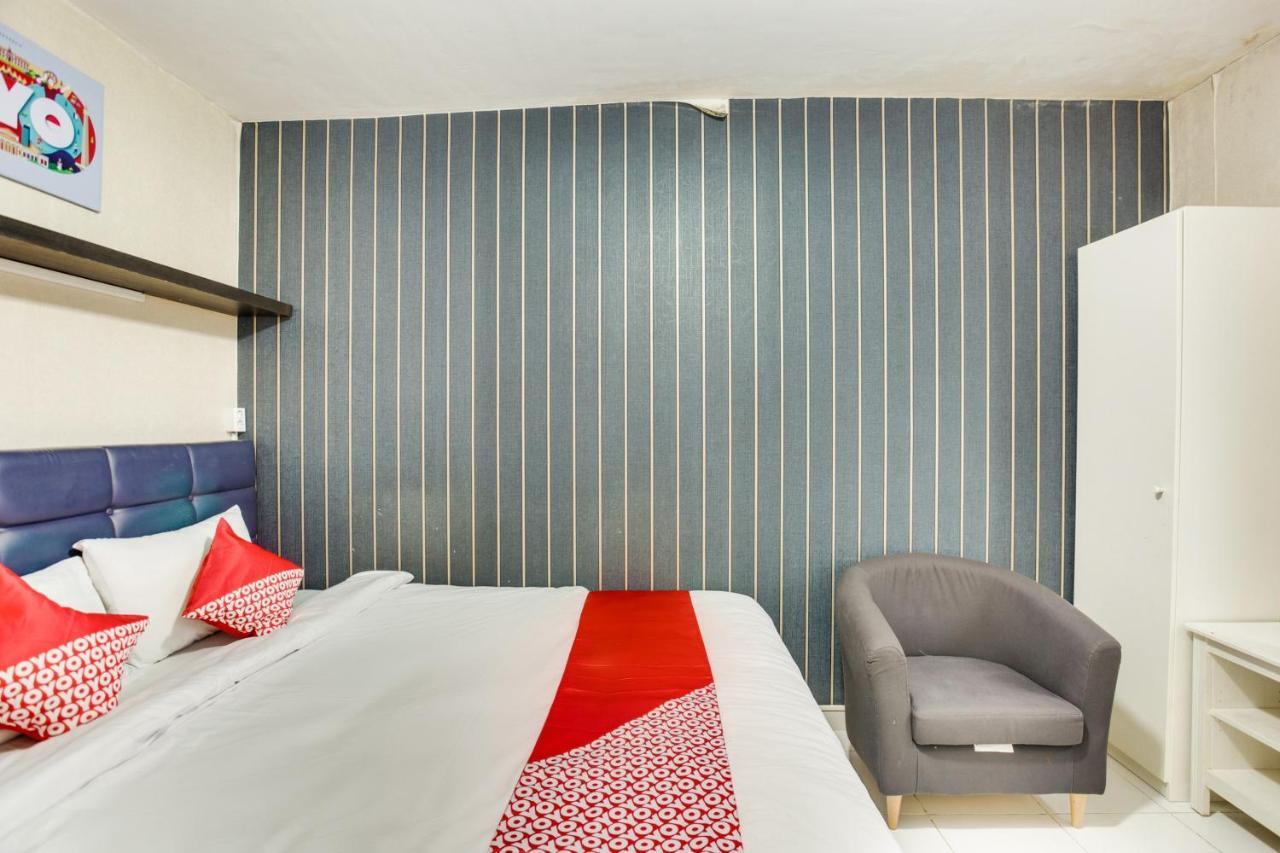 Oyo 3247 Afira Rooms Aeropolis Тангеранг Екстер'єр фото